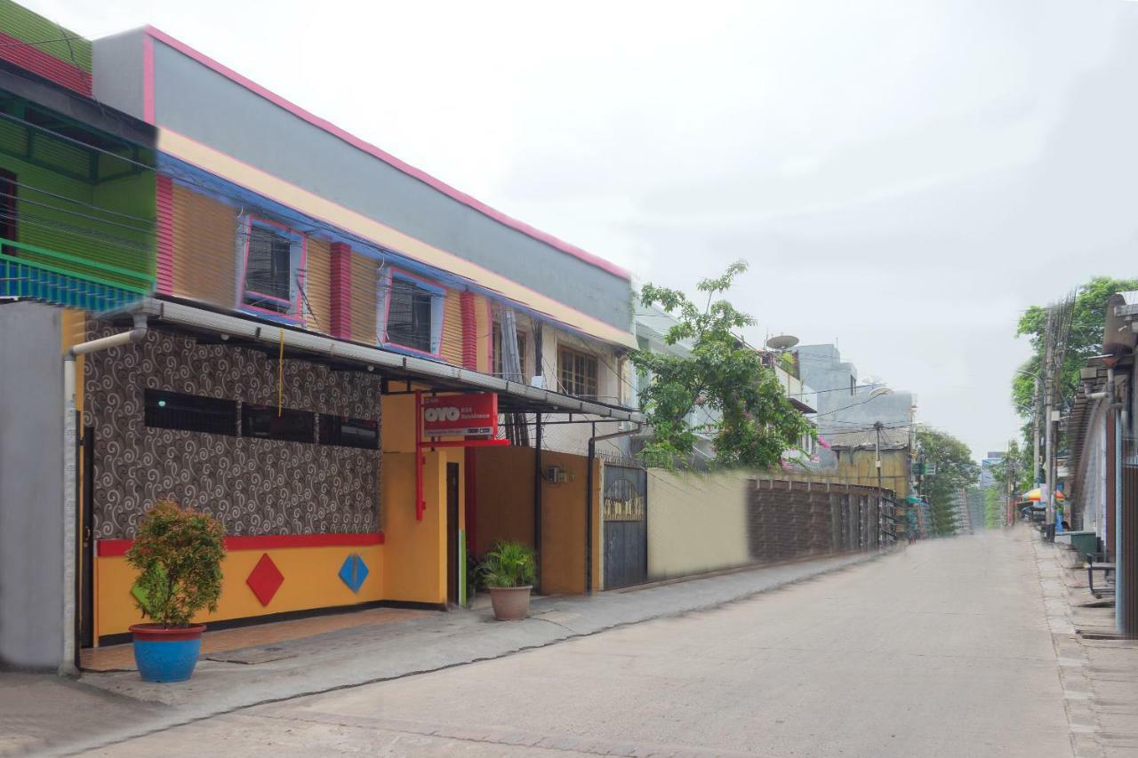 Oyo 649 K68 Residence Jakarta Kültér fotó
