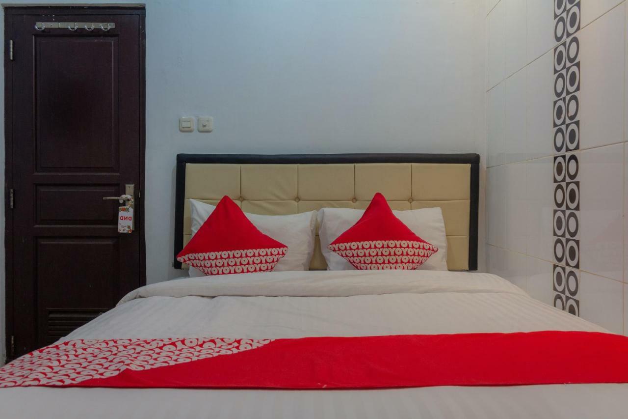 Oyo 649 K68 Residence Jakarta Kültér fotó