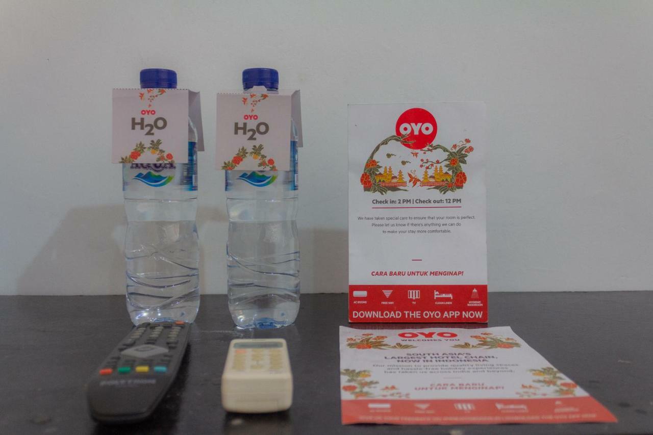 Oyo 649 K68 Residence Jakarta Kültér fotó