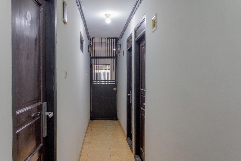 Oyo 649 K68 Residence Jakarta Kültér fotó