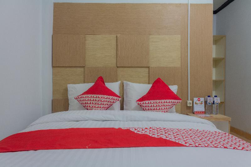 Oyo 649 K68 Residence Jakarta Kültér fotó